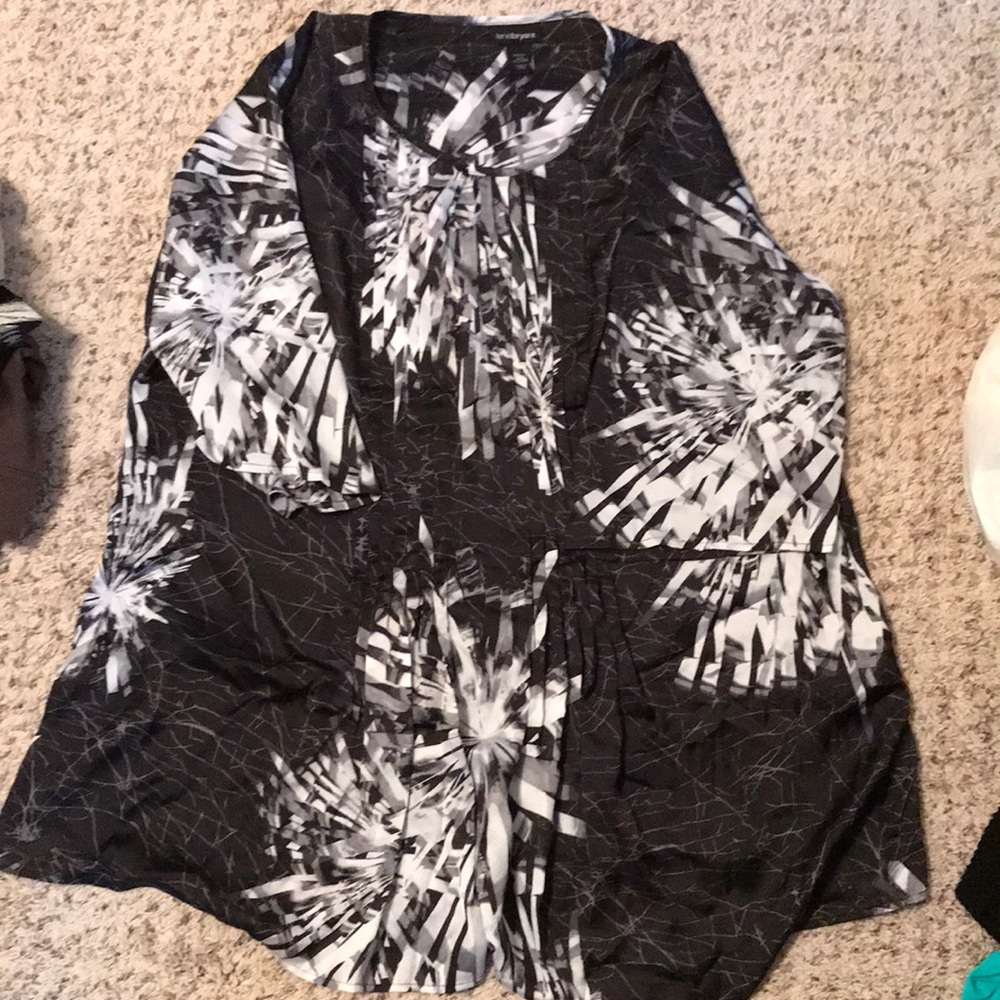 Lane Bryant 3/4 length sleeve blouse